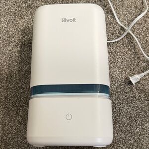 Levoit White Ultrasonic Humidifier with Blue Accent